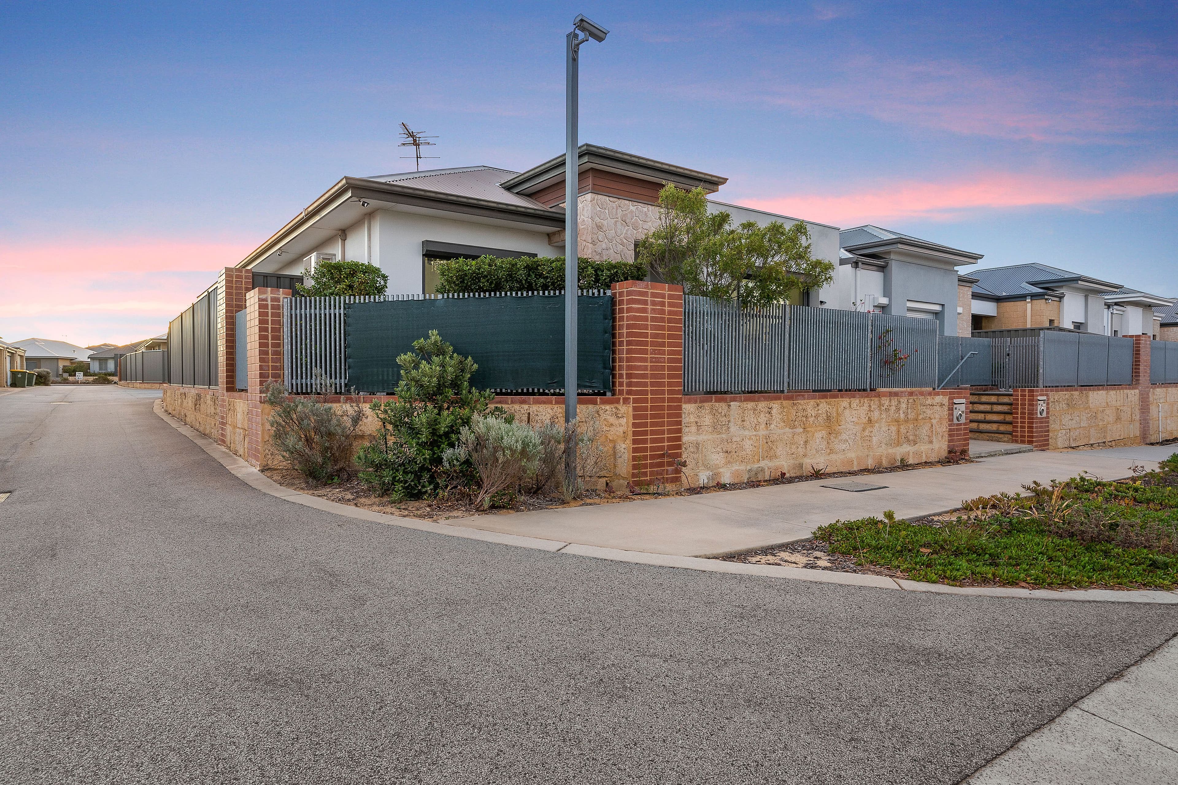 86 Makassar Way, Clarkson WA 6030, Clarkson - Thumbnail 4