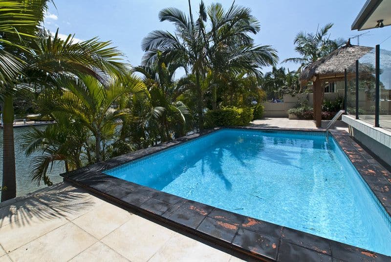98 Gibraltar Drive, ISLE OF CAPRI QLD 4217, Isle Of Capri - Thumbnail 4