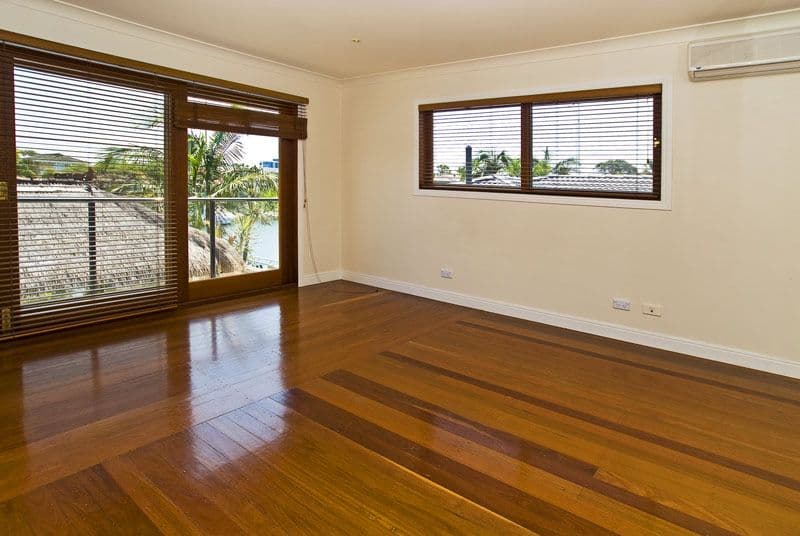 98 Gibraltar Drive, ISLE OF CAPRI QLD 4217, Isle Of Capri - Thumbnail 8