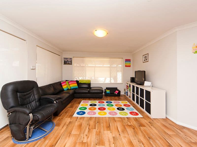 22 Pyrite Court, FORRESTFIELD WA 6058, Forrestfield - Thumbnail 3