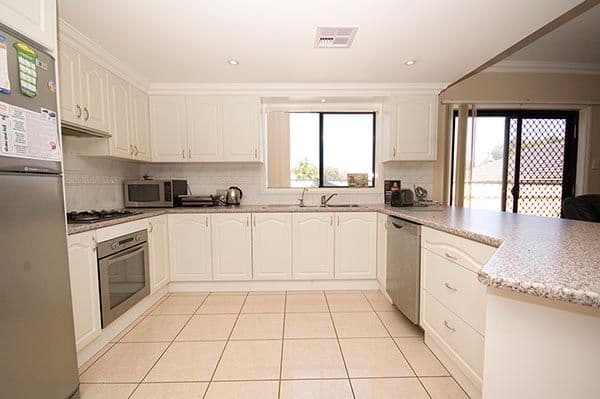 12 Maidos Grove, VALLEY VIEW SA 5093, Valley View - Thumbnail 2