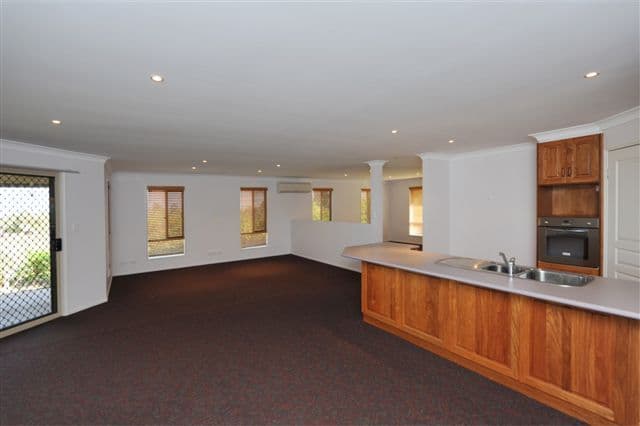22 King Street, KINGSTHORPE QLD 4400, Kingsthorpe - Image 1
