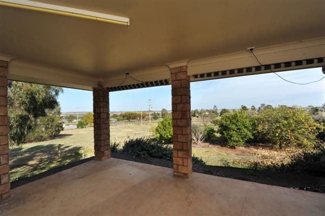 22 King Street, KINGSTHORPE QLD 4400, Kingsthorpe - Thumbnail 5