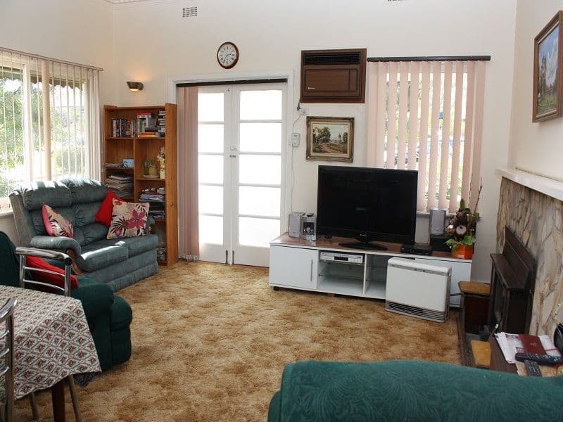 27 Banff Street, COROWA NSW 2646, Corowa - Thumbnail 6