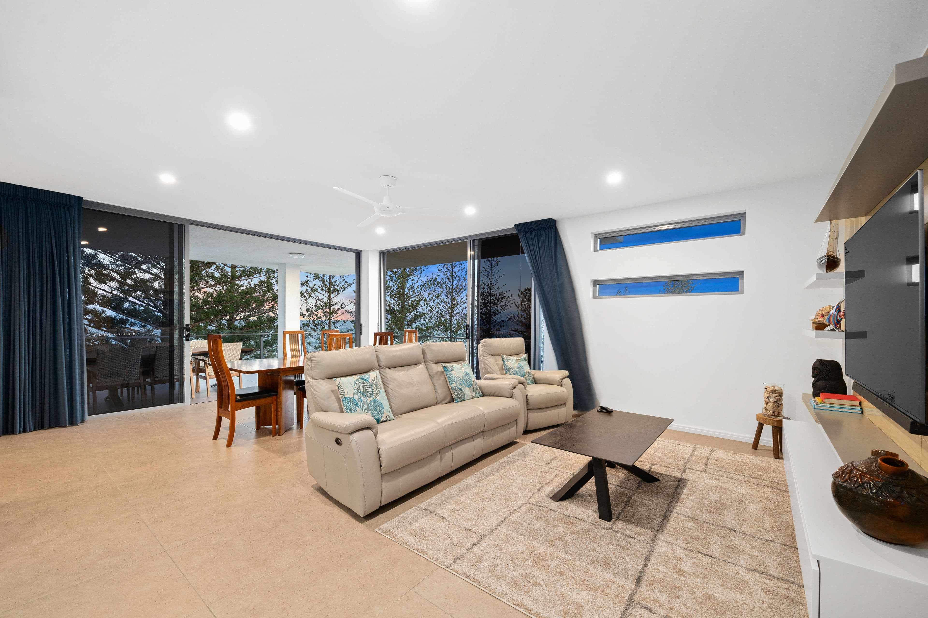 2 Prince Edward Parade, Redcliffe QLD 4020, Redcliffe - Thumbnail 2