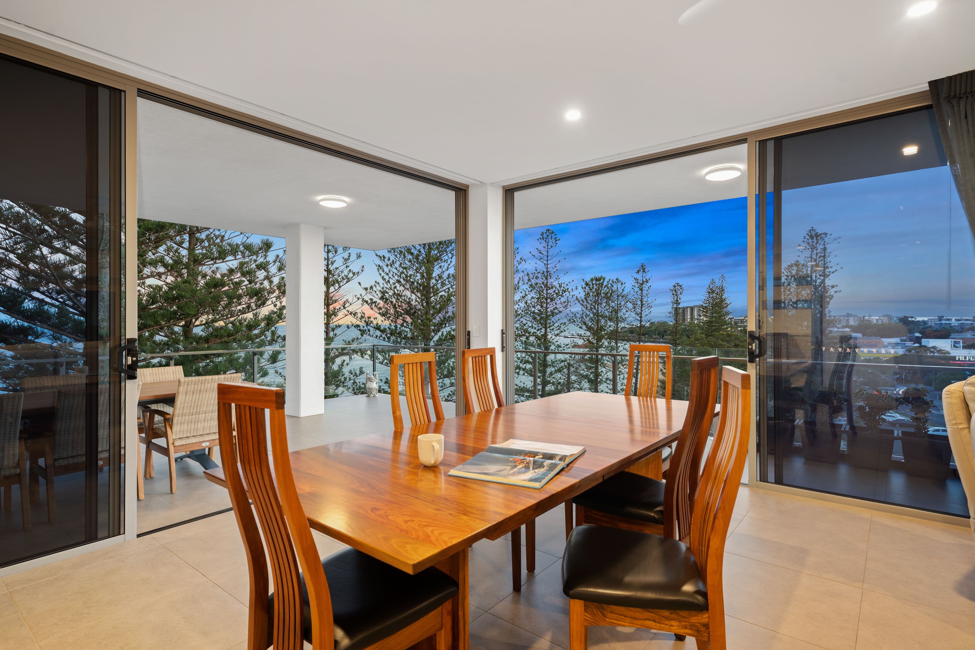 2 Prince Edward Parade, Redcliffe QLD 4020, Redcliffe - Thumbnail 3