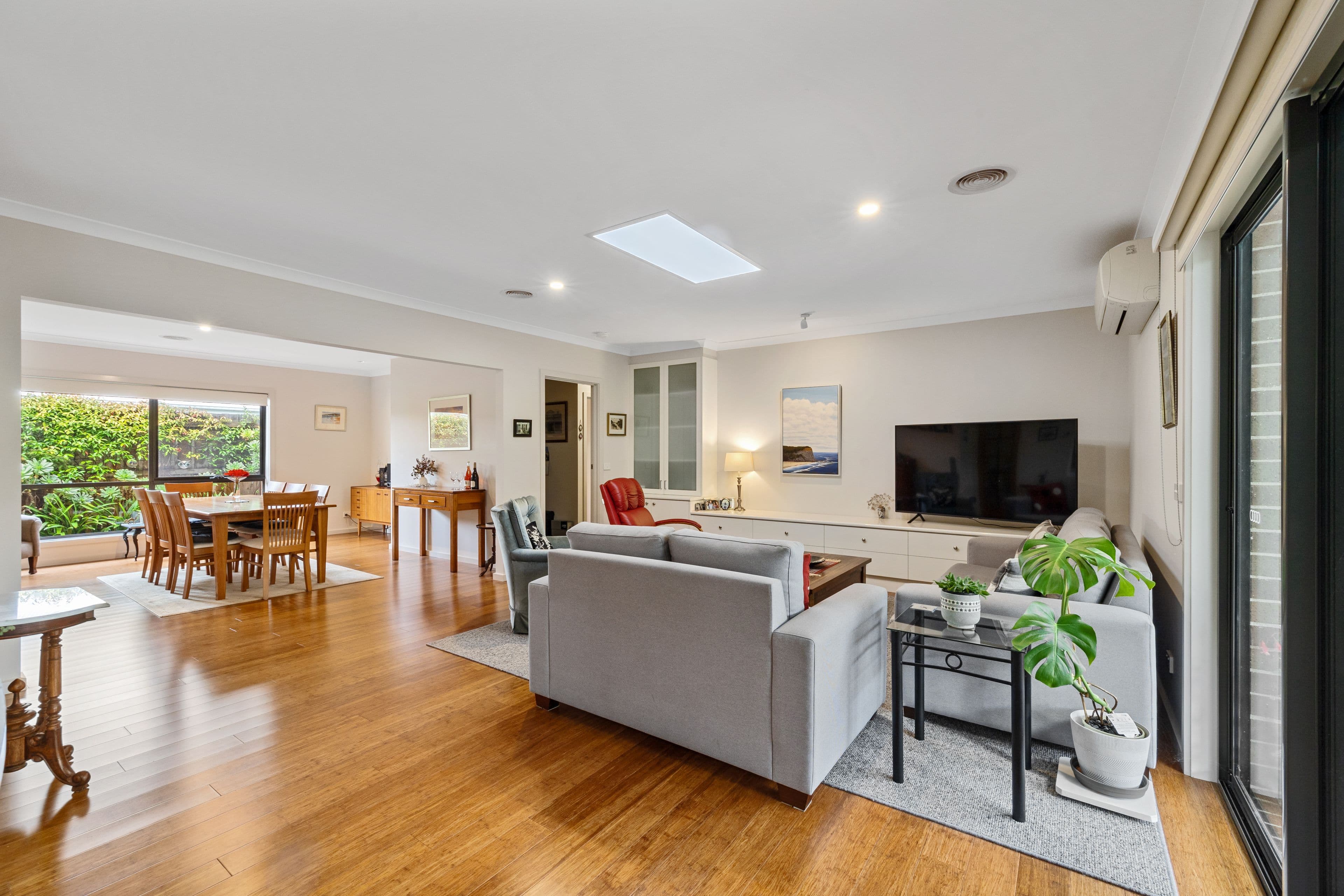 25 Surrey Place, Inverloch VIC 3996, Inverloch - Thumbnail 4