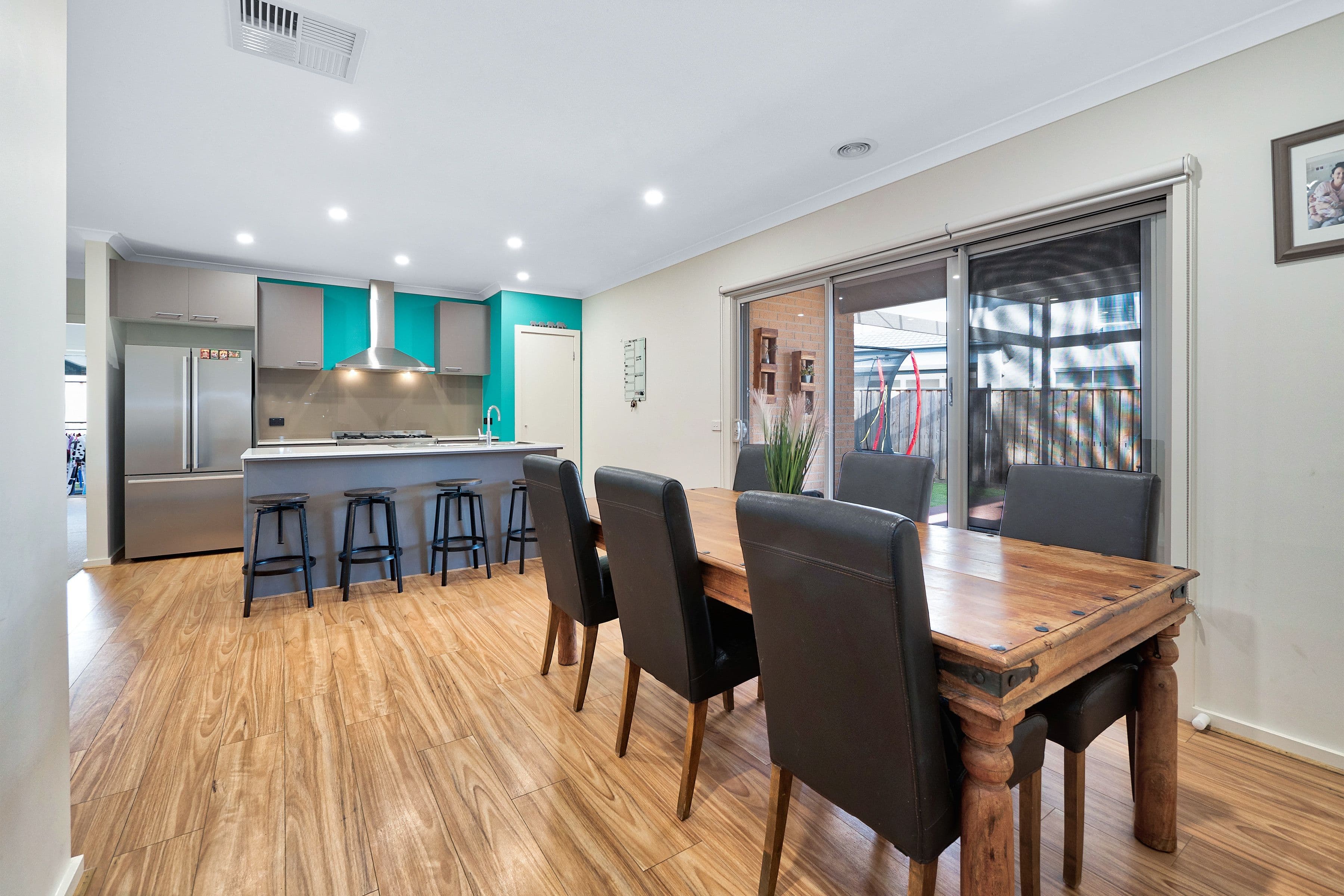 37 Remus Circuit, Cranbourne West VIC 3977, Cranbourne West - Thumbnail 4