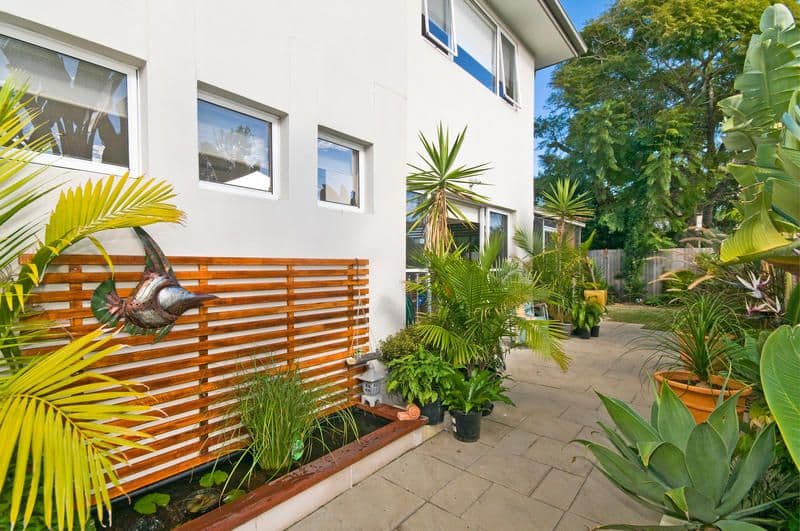 6 Tahiti Avenue, PALM BEACH QLD 4221, Palm Beach - Thumbnail 3