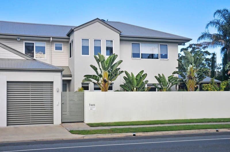 6 Tahiti Avenue, PALM BEACH QLD 4221, Palm Beach - Thumbnail 4