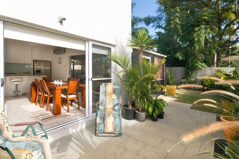 6 Tahiti Avenue, PALM BEACH QLD 4221, Palm Beach - Thumbnail 6