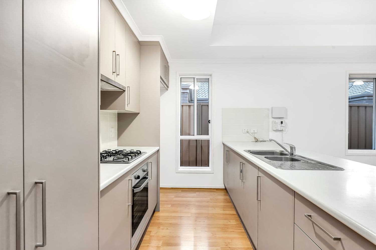32 Telegraph Road, Seaford Meadows SA 5169, Seaford Meadows - Thumbnail 3