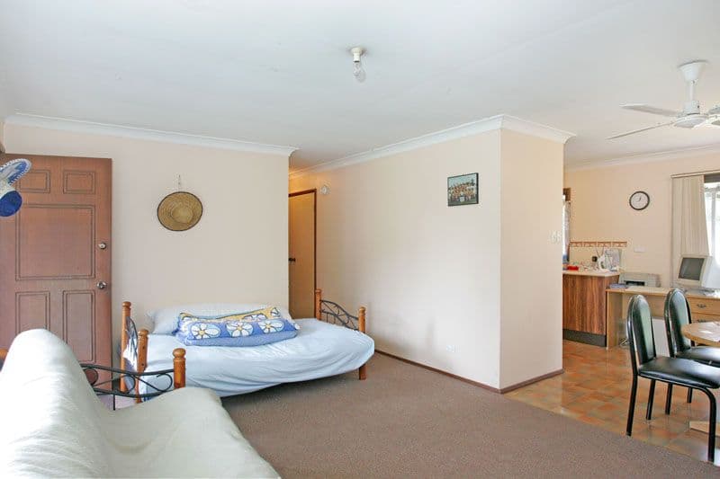 31 Goorama Avenue, SAN REMO NSW 2262, San Remo - Thumbnail 3