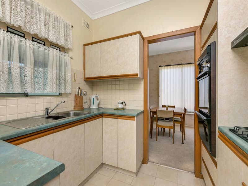 17 Morley Street, Glenelg South - Thumbnail 4