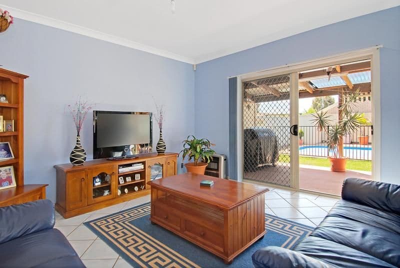 8   Featherwood Place, ALBION PARK RAIL NSW 2527, Albion Park Rail - Thumbnail 6