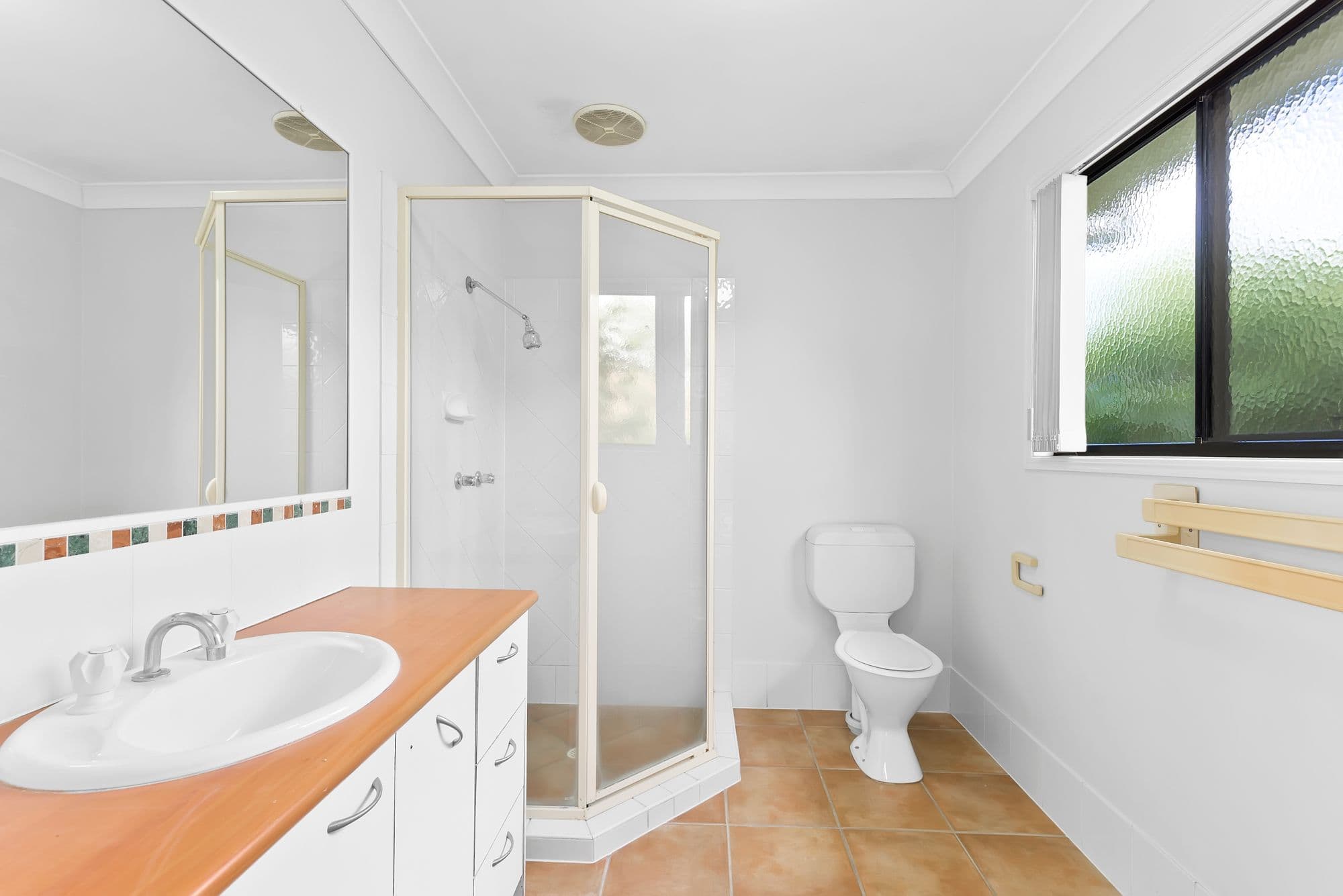 1158 Cavendish Road, Mount Gravatt East QLD 4122, Mount Gravatt East - Thumbnail 7