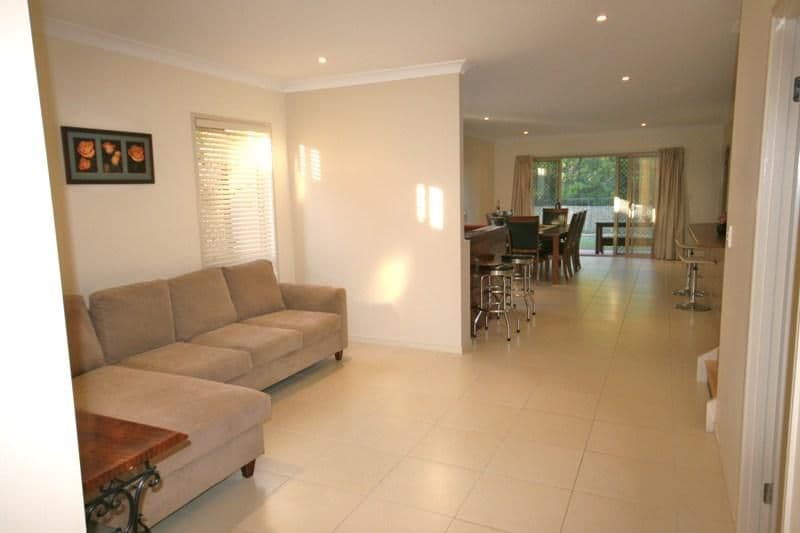 18 Royal Woods Drive, ROBINA QLD 4226, Robina - Thumbnail 4
