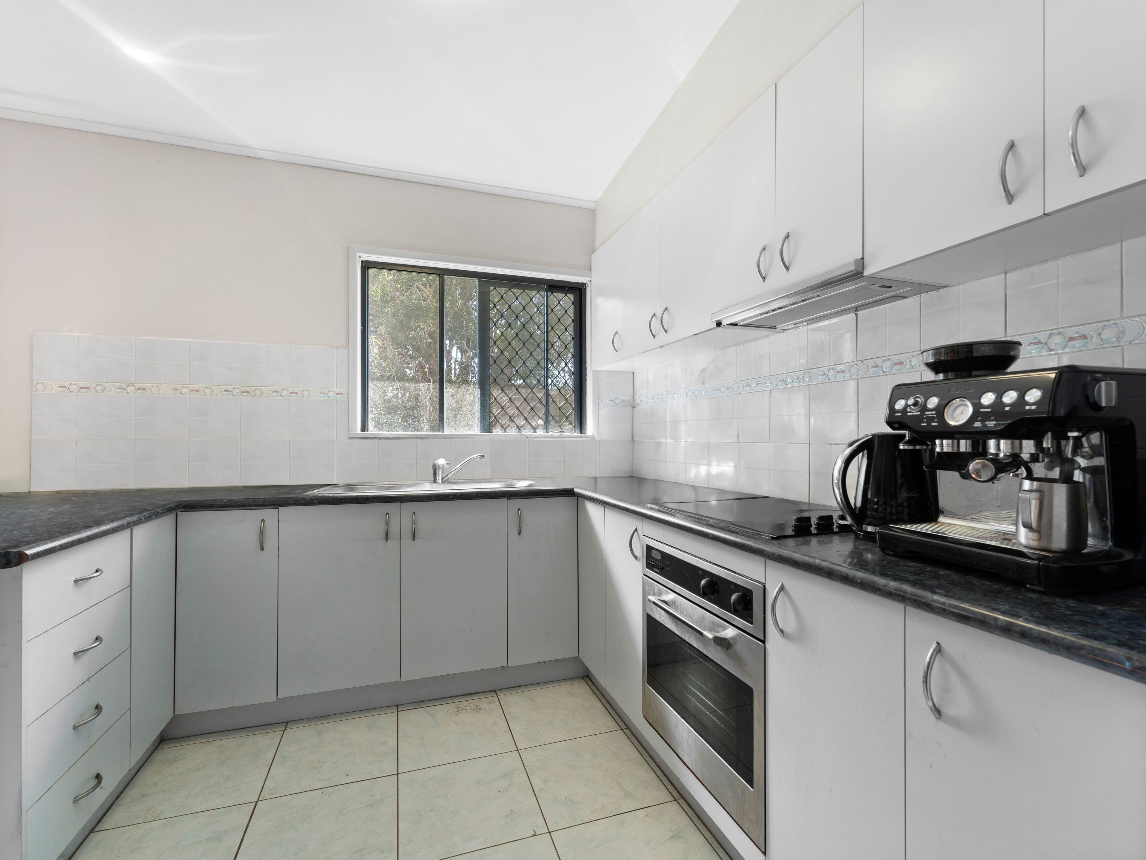 472 Newnham Road, Upper Mount Gravatt QLD 4122, Upper Mount Gravatt - Thumbnail 4