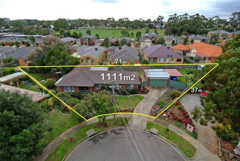 3 Canungra Court, BUNDOORA VIC 3083, Bundoora - Thumbnail 2