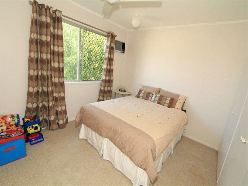 26 Sheehan Avenue, WANDAL QLD 4700, Wandal - Thumbnail 6