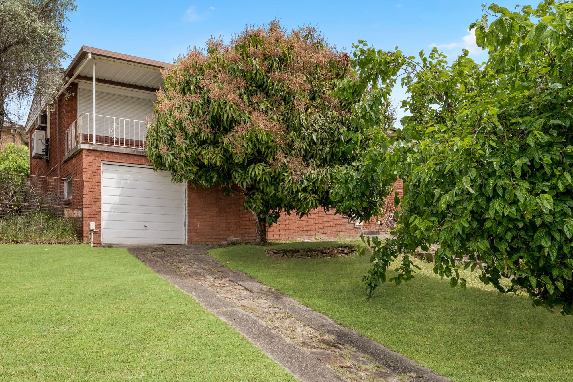 25 St Andrews Boulevard, Casula NSW 2170, Casula - Thumbnail 2