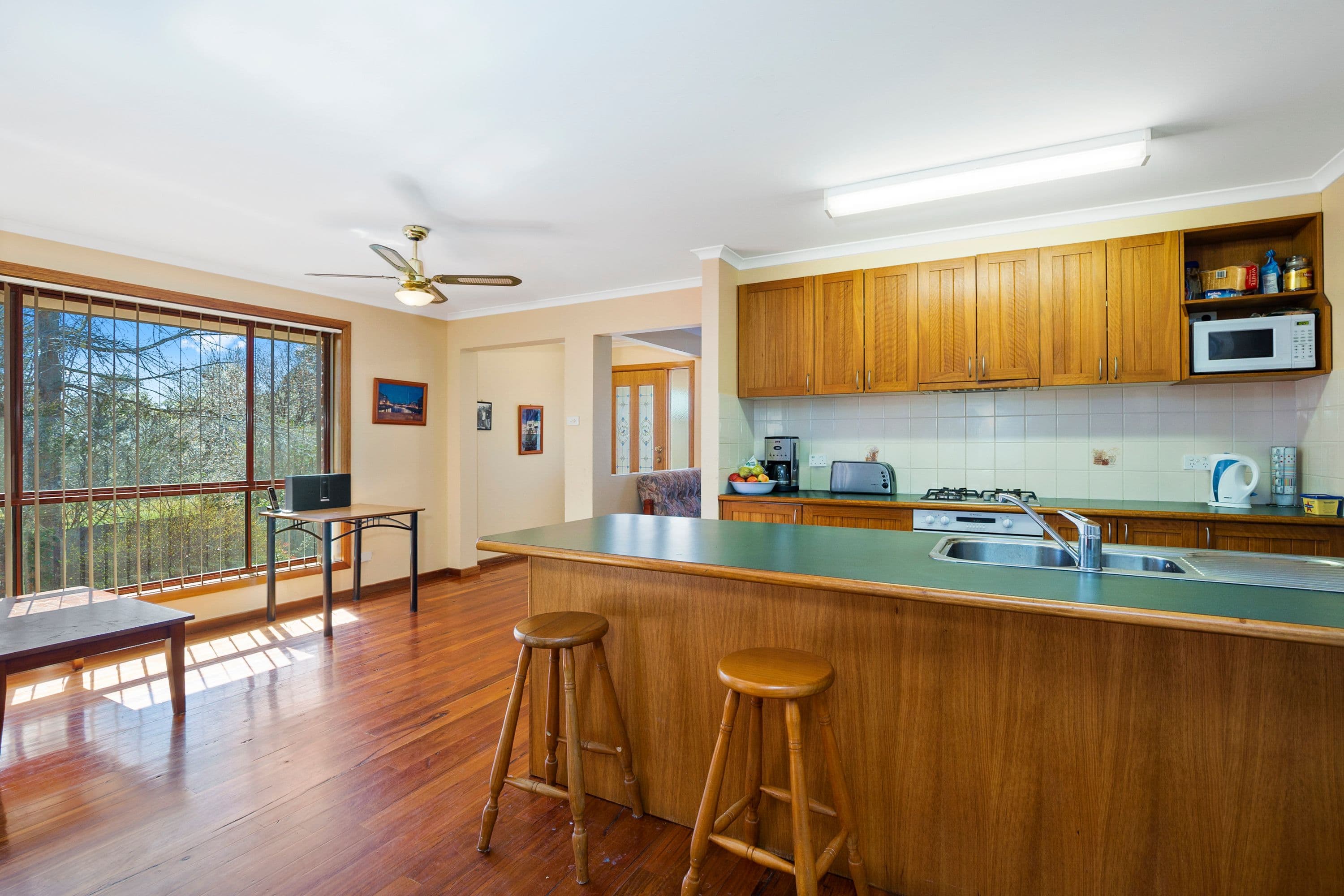 10 Montcliff Court, Springfield QLD 4300, Springfield - Thumbnail 2