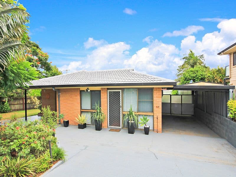 1 Lindon Street, BIRKDALE QLD 4159, Birkdale - Image 1