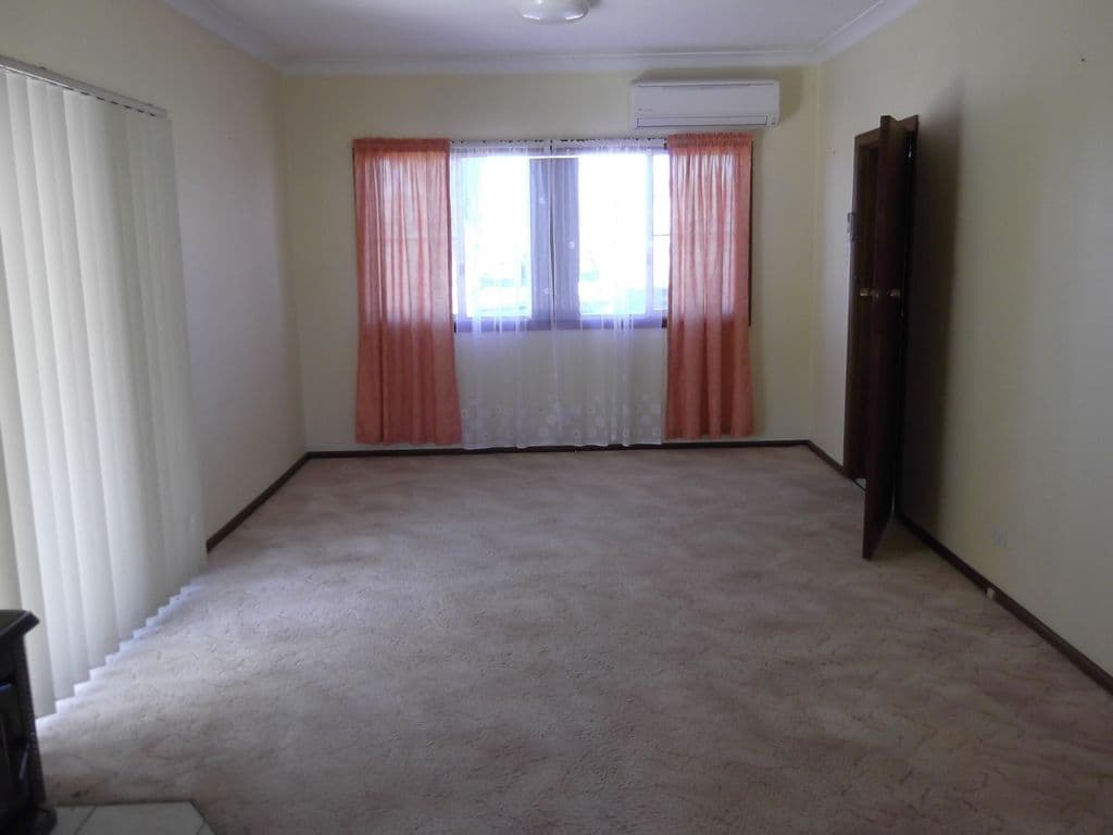14 Rodney Street, BARRABA NSW 2347, Barraba - Thumbnail 4