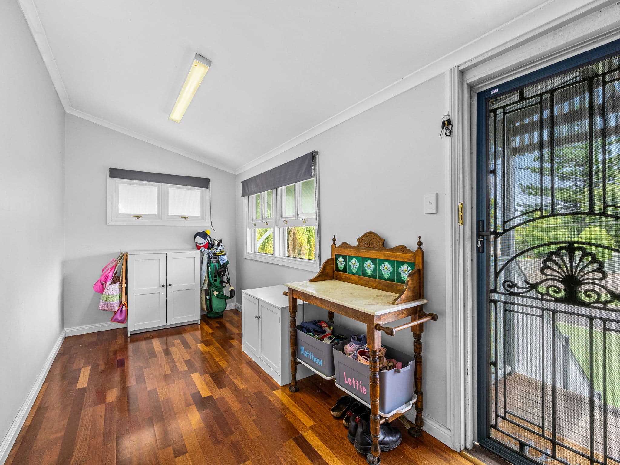 14 Alice Street, Silkstone QLD 4304, Silkstone - Thumbnail 2