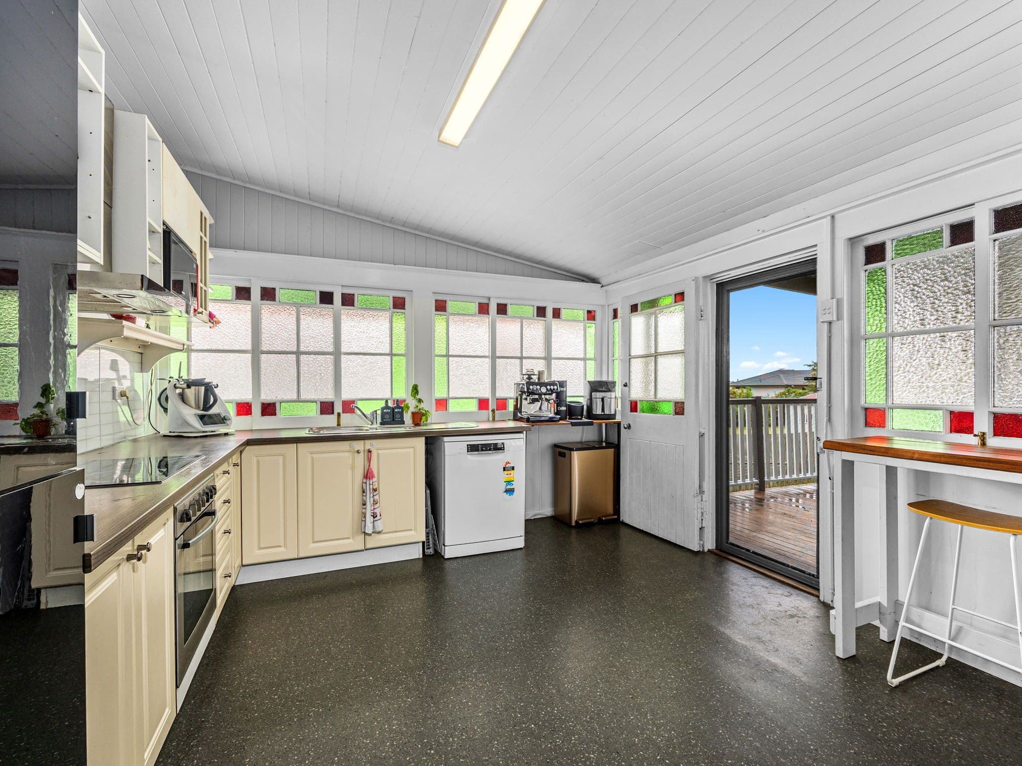 14 Alice Street, Silkstone QLD 4304, Silkstone - Thumbnail 6