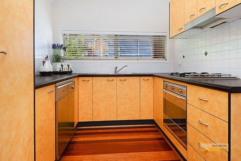 26 Whytecliffe Street, Albion QLD 4010, Albion - Thumbnail 2