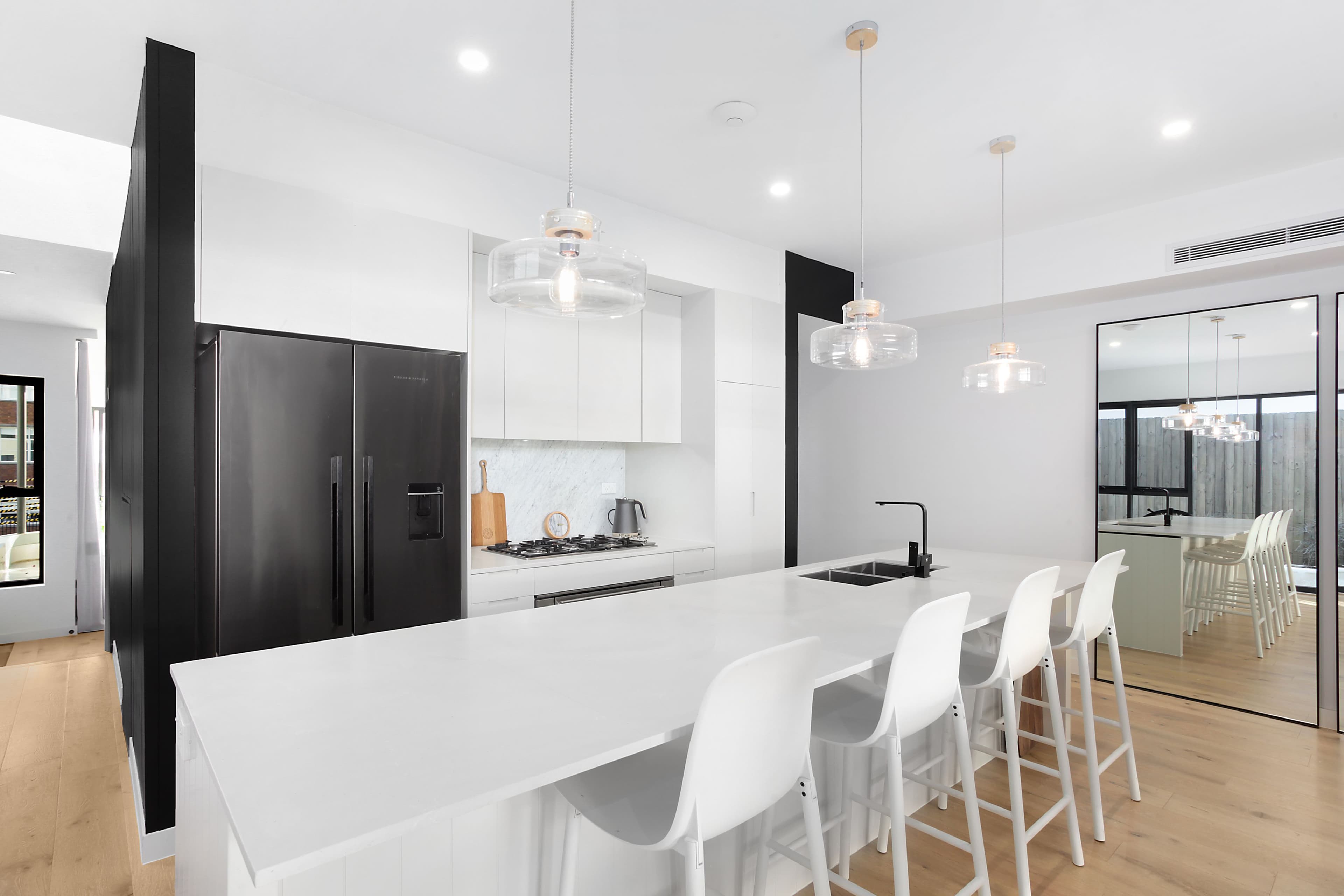 39 Hardy Street, Dover Heights - Thumbnail 2