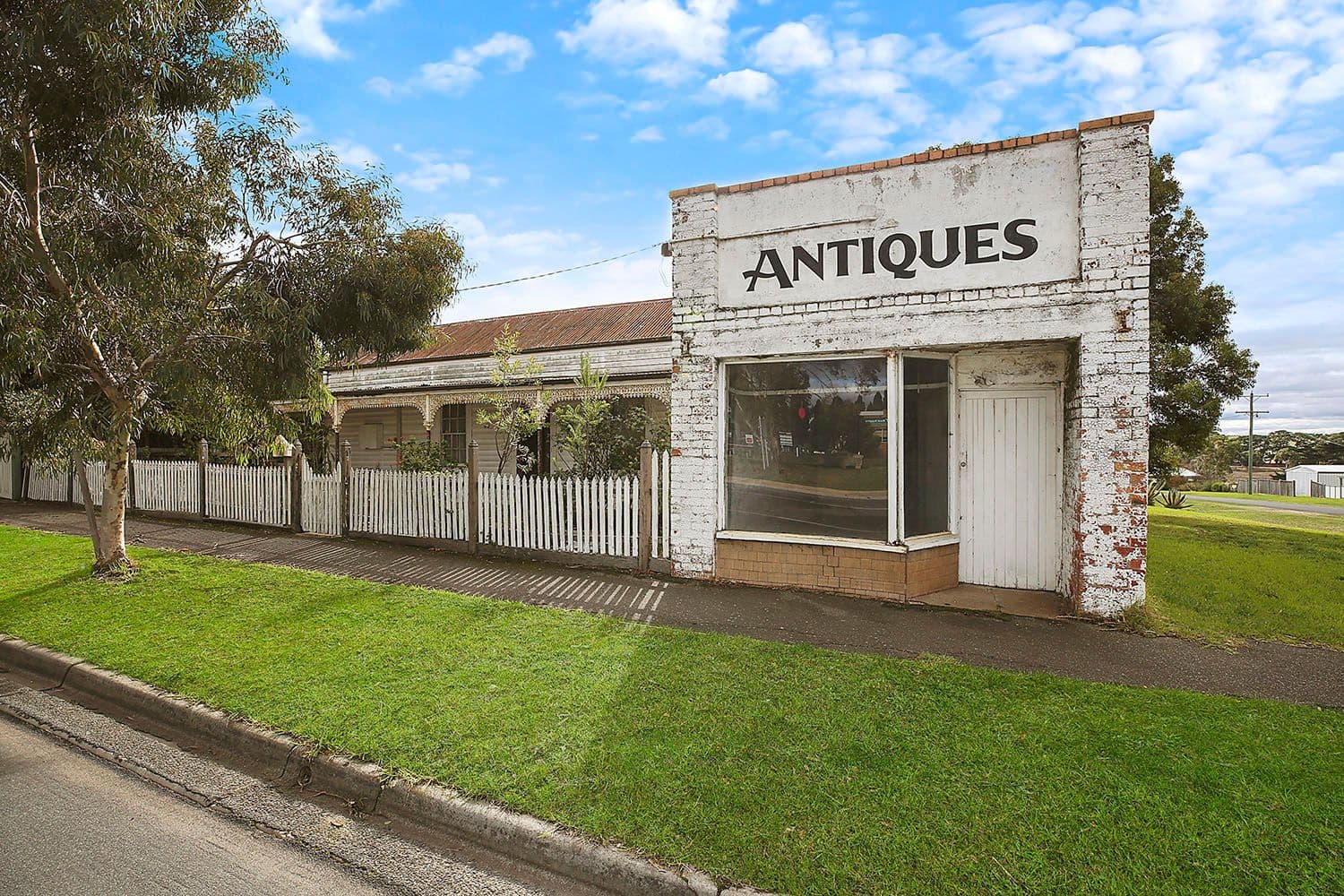 42 High Street, Lismore VIC 3324, Lismore - Image 1