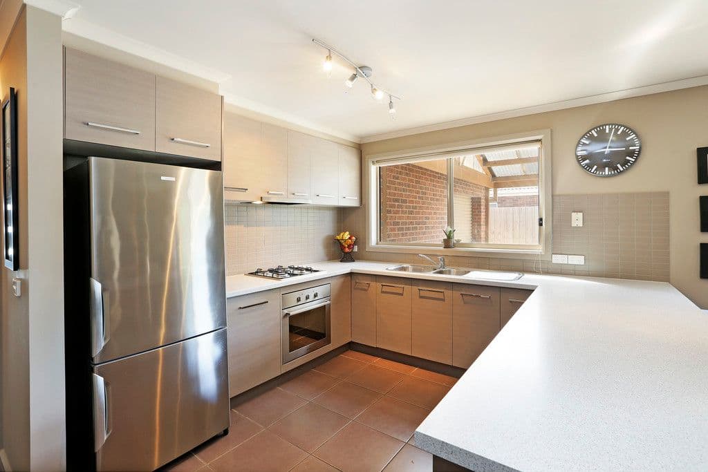 8 Achillea Close, Corio VIC 3214, Corio - Thumbnail 3