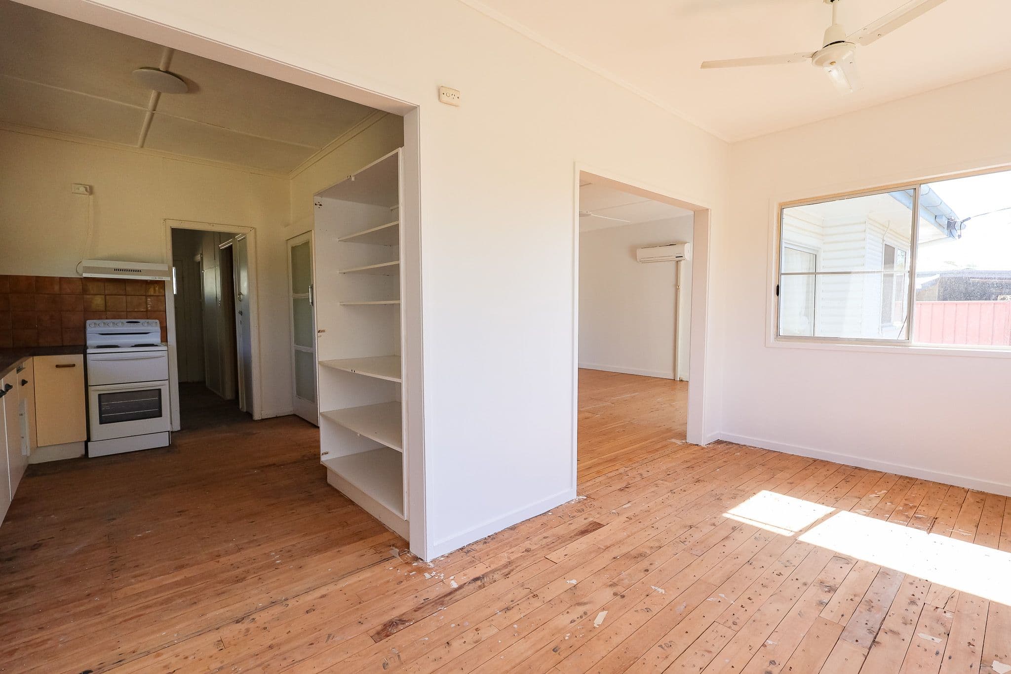 13 Crawford Street, Roma QLD 4455, Roma - Thumbnail 5