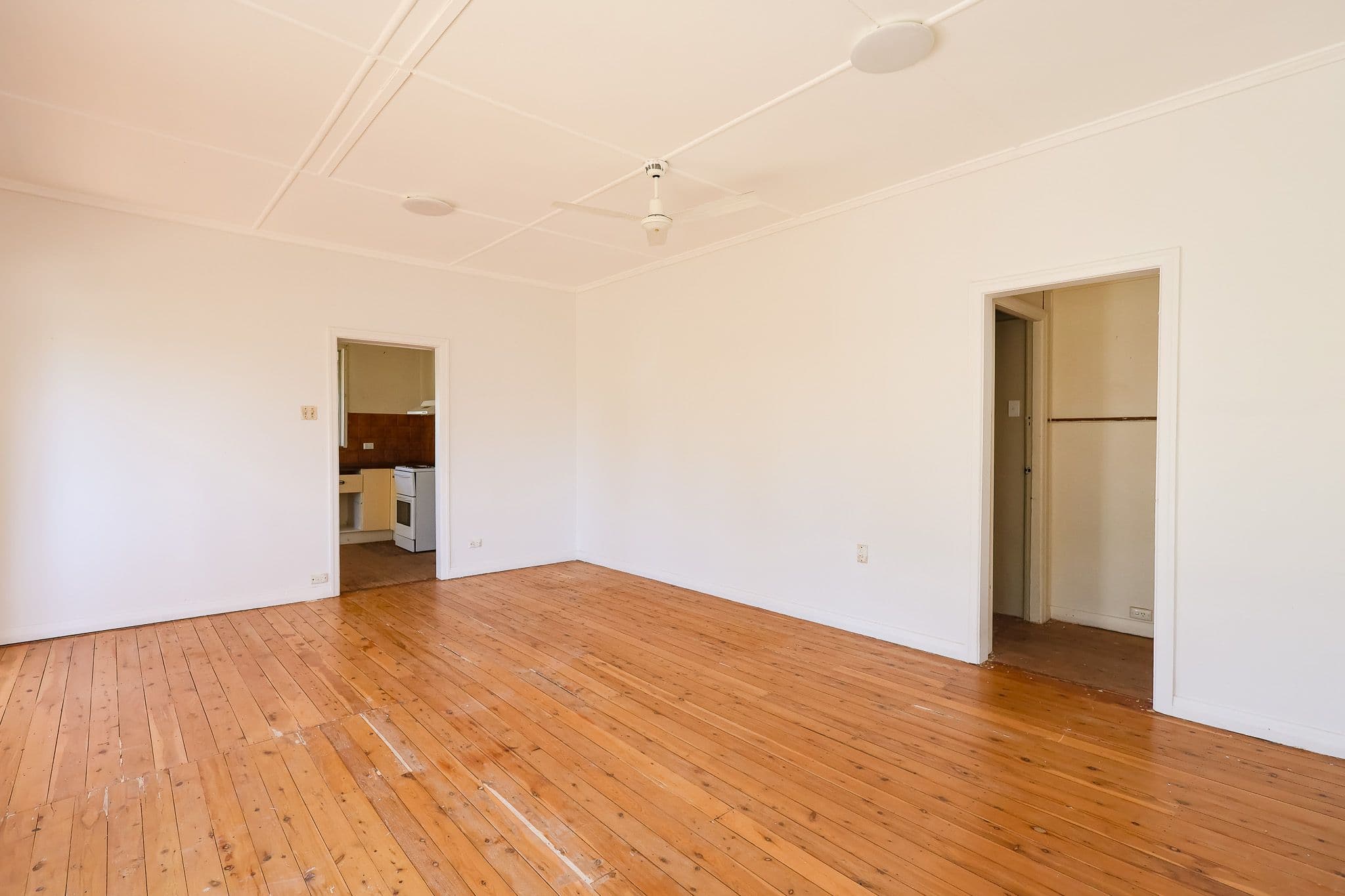 13 Crawford Street, Roma QLD 4455, Roma - Thumbnail 6