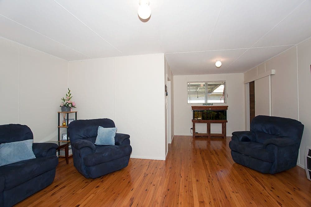 12 Farr Street, Kearneys Spring QLD 4350, Kearneys Spring - Thumbnail 2