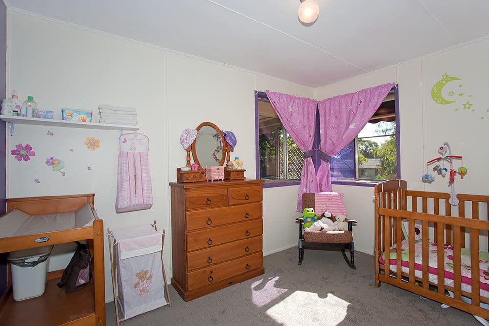 12 Farr Street, Kearneys Spring QLD 4350, Kearneys Spring - Thumbnail 7