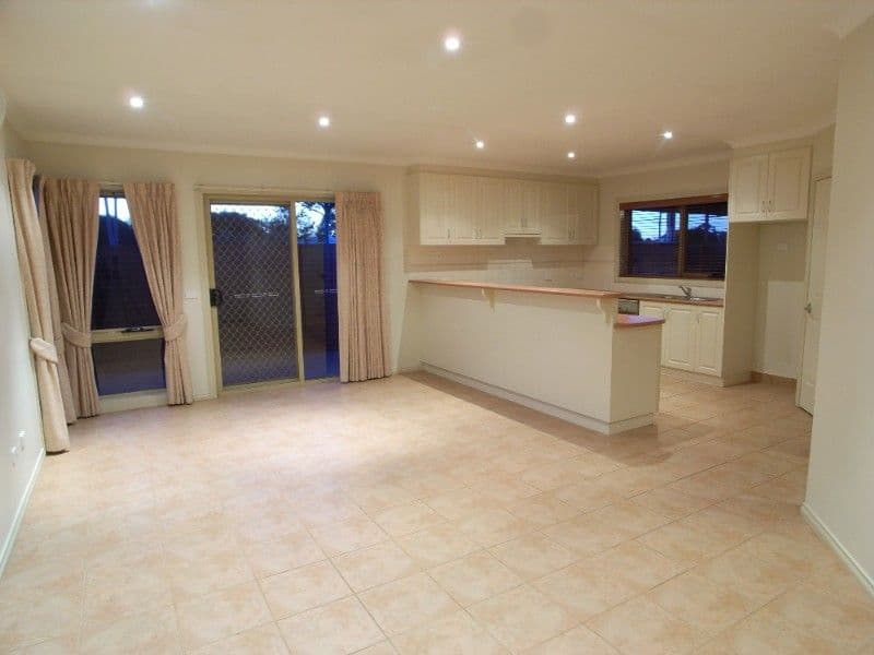 1-3 Kilpatrick Avenue, SHEPPARTON VIC 3630, Shepparton - Thumbnail 3
