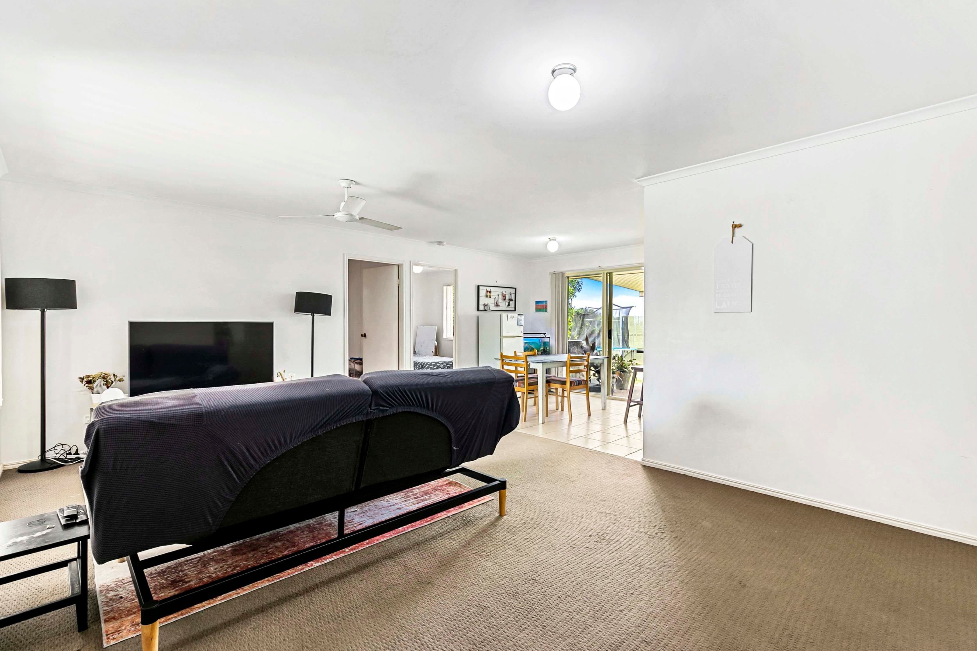 28 Isis Court, Eli Waters QLD 4655, Eli Waters - Thumbnail 3