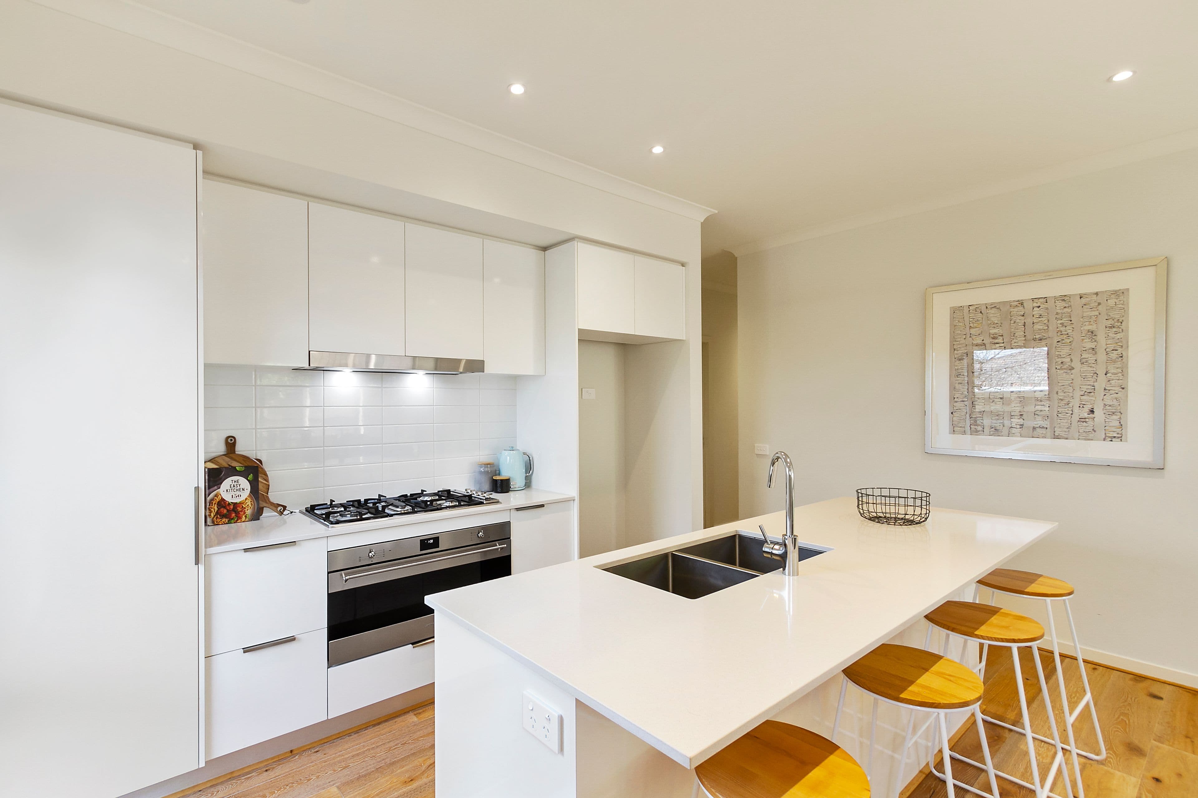 9 Luton Court, Rowville VIC 3178, Rowville - Thumbnail 2