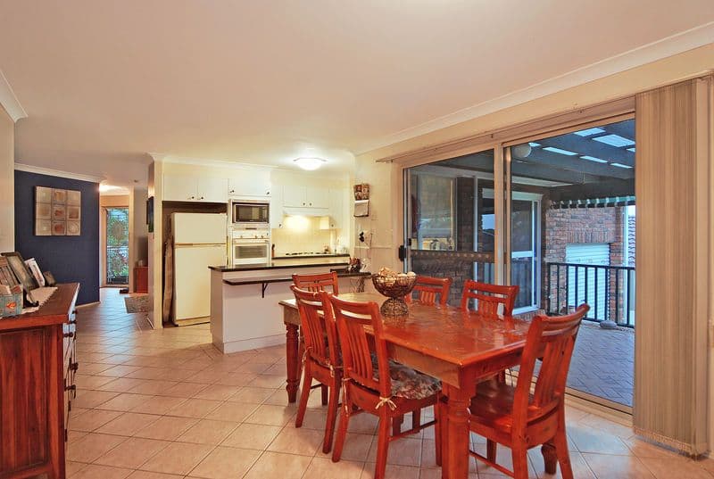 12 Conway Crescent, BLACKBUTT NSW 2529, Blackbutt - Thumbnail 3