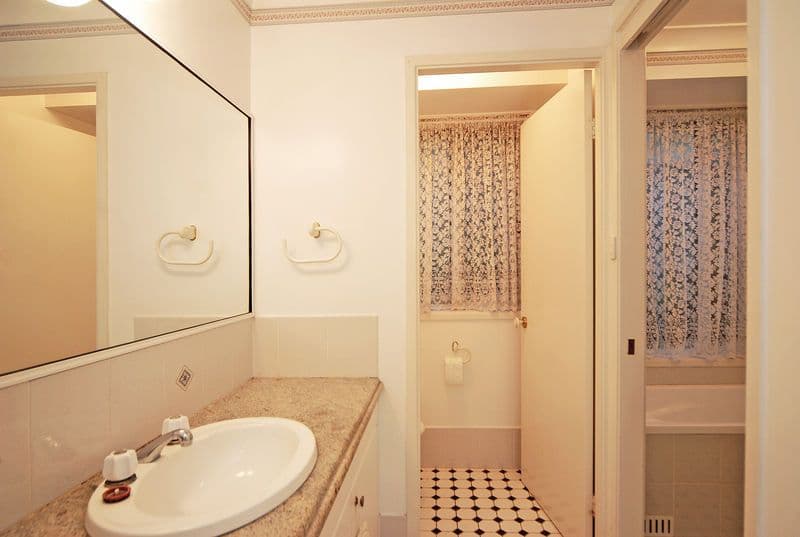 12 Conway Crescent, BLACKBUTT NSW 2529, Blackbutt - Thumbnail 4