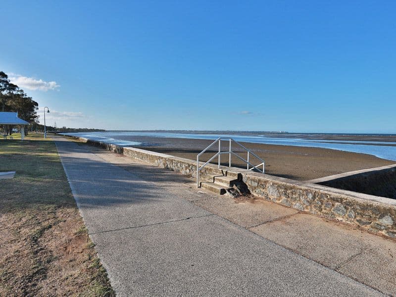 32 Eleventh Avenue, BRIGHTON QLD 4017, Brighton - Thumbnail 5