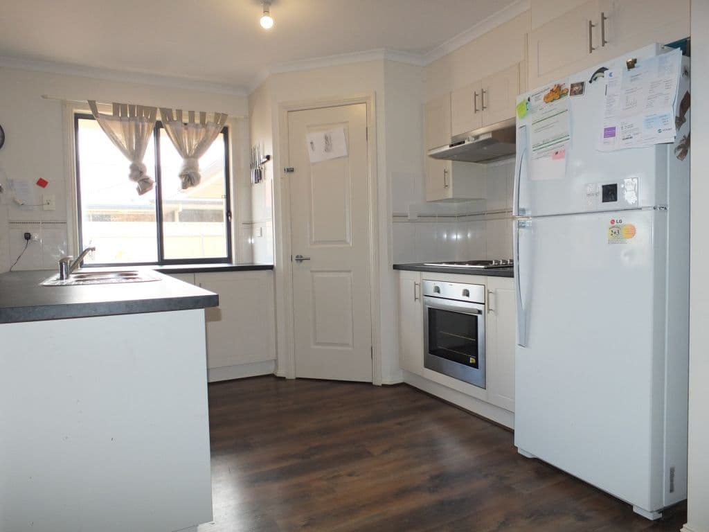 4 Measday Crescent, KADINA SA 5554, Kadina - Thumbnail 2