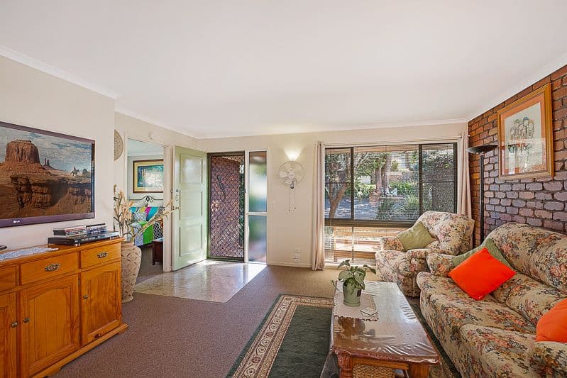 18 Bingara Street, Mount Lofty QLD 4350, Mount Lofty - Thumbnail 4