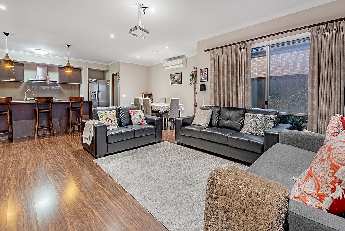 13 Barnell Street, Craigieburn VIC 3064, Craigieburn - Thumbnail 4