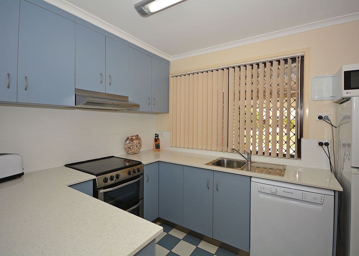 12 Denmans Camp Road, Torquay QLD 4655, Torquay - Thumbnail 7