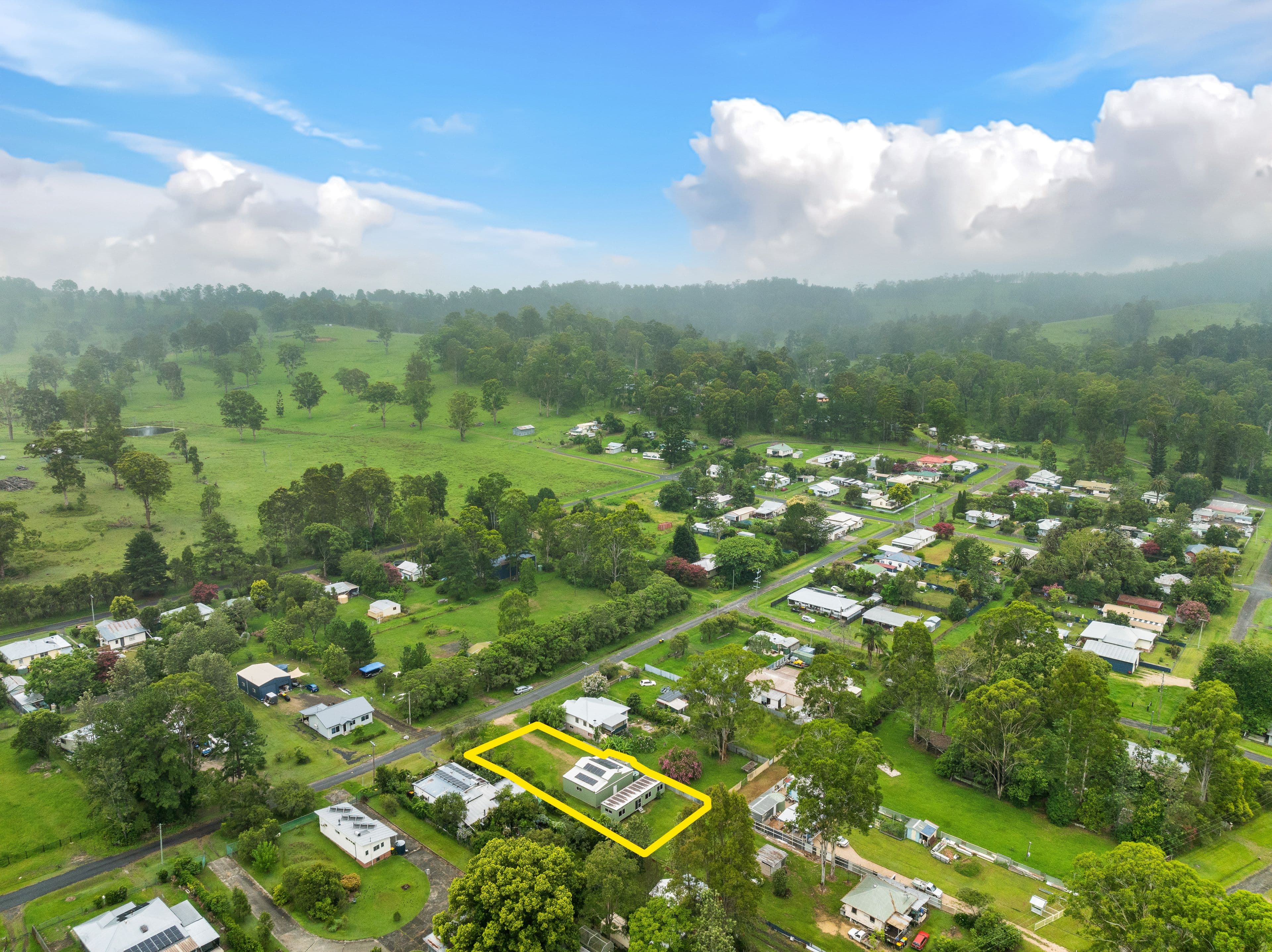 31 Gill Street, Bonalbo NSW 2469, Bonalbo - Image 1