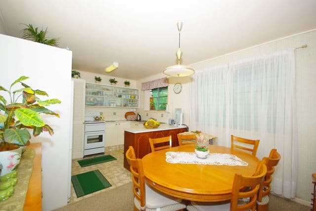 24 Paradise Avenue, MIAMI QLD 4220, Miami - Thumbnail 4
